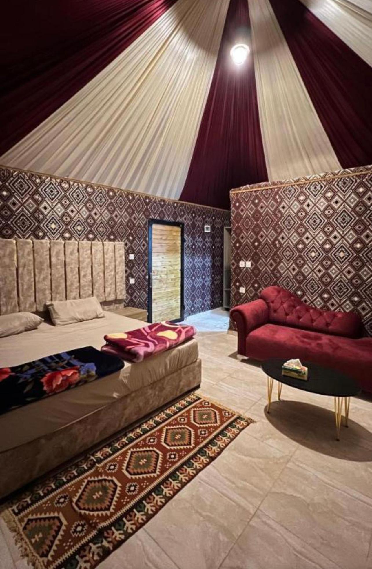 Rum Mountain Luxury Camp Aparthotel Wadi Rum Exterior photo