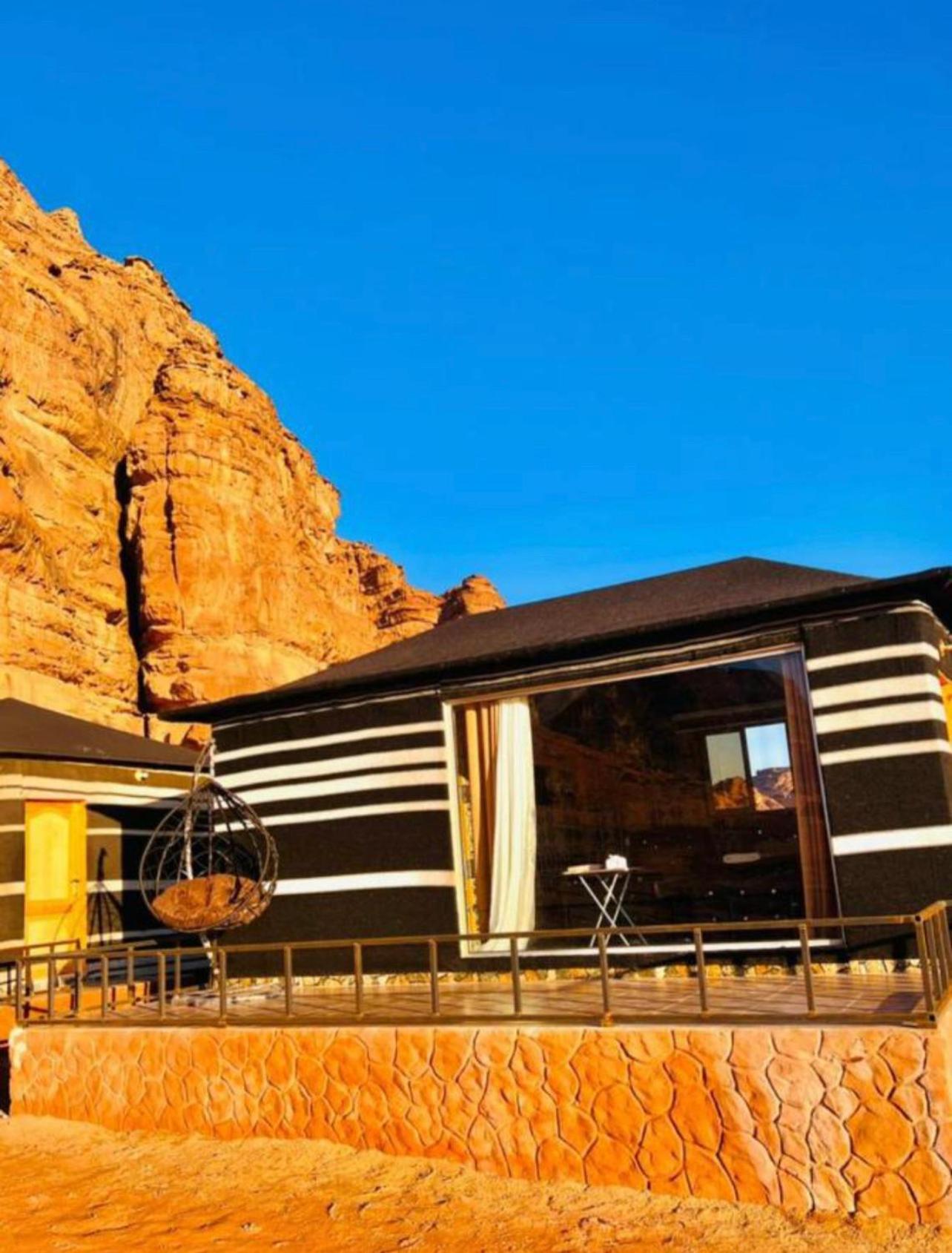 Rum Mountain Luxury Camp Aparthotel Wadi Rum Exterior photo